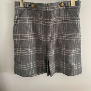 Banana Republic - grey/black/white plaid mini skirt